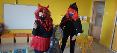 Ježiško nám poslal po čertoch darčeky  